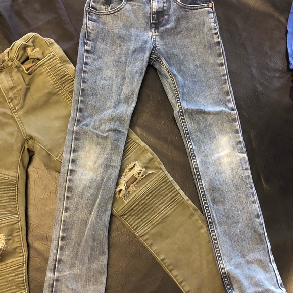 Pants - Picture 2 of 5